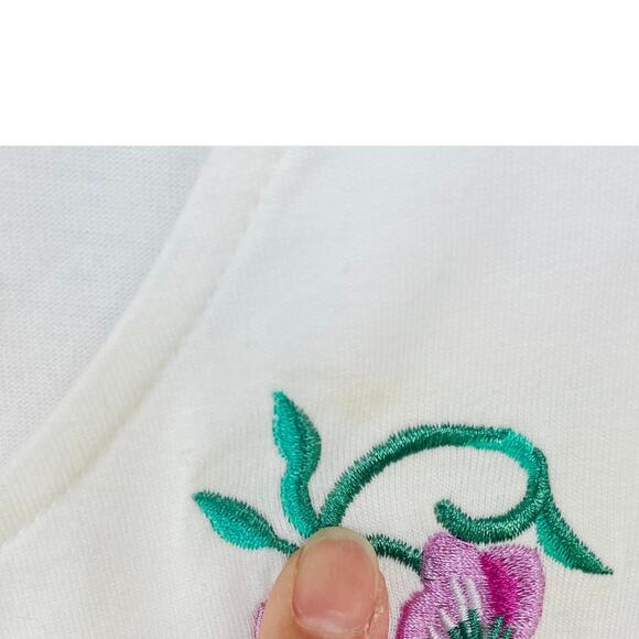 Bob Mackie Size L Cream embroidered top size L - Picture 6 of 10